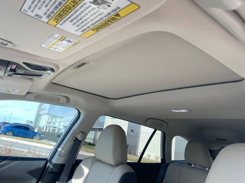 Used 2024 Subaru Outback Limited image 3