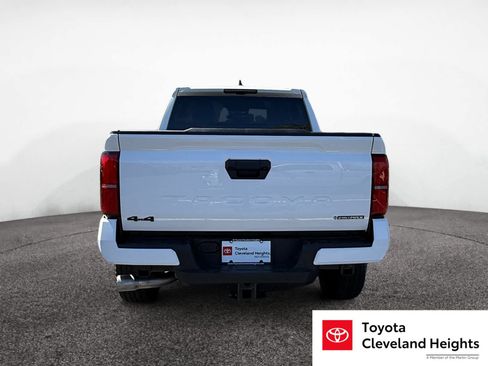 New 2026 Toyota Tacoma TRD Off-Road AWD/4WD image 4