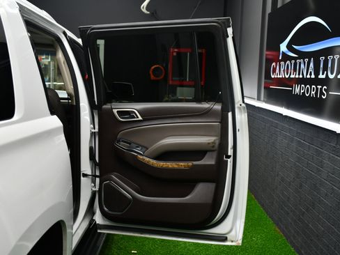 Used 2016 GMC Yukon XL Denali w/ Open Road Package image 34