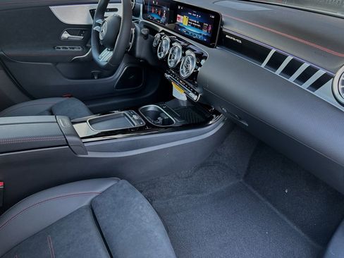 New 2025 Mercedes-Benz CLA 35 AMG 4MATIC image 18