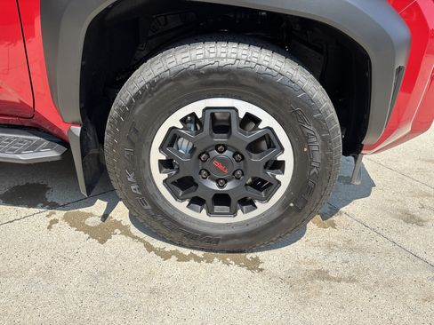 Used 2026 Toyota 4Runner TRD Off-Road Premium AWD/4WD image 35
