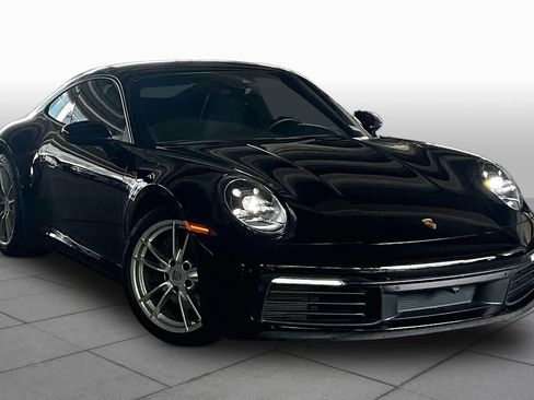 Used 2024 Porsche 911 Carrera RWD image 2