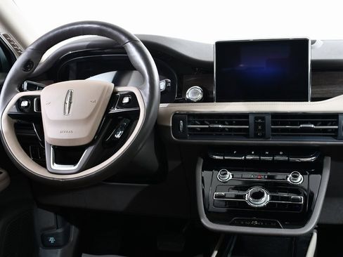 Used 2022 Lincoln Corsair Grand Touring w/ Elements Technology Bundle image 8