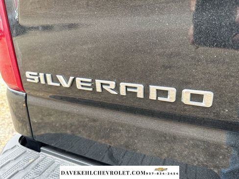 Used 2025 Chevrolet Silverado 1500 LT image 35