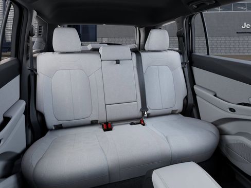 New 2026 Jeep Cherokee Laredo AWD/4WD image 15