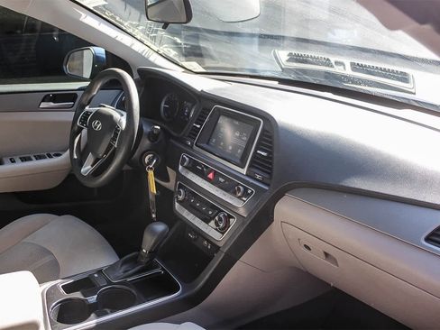 Used 2018 Hyundai Sonata SE image 22
