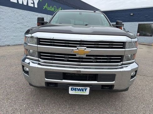 Used 2015 Chevrolet Silverado 2500 LT w/ LT Fleet Convenience Package AWD/4WD image 8