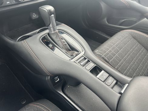 Certified 2023 Honda HR-V Sport image 29