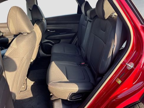 New 2025 Hyundai Tucson SE image 22