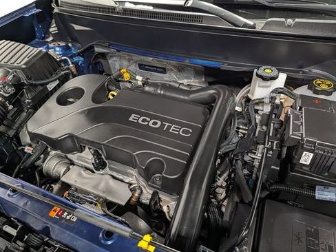 Used 2022 Chevrolet Equinox LT image 27