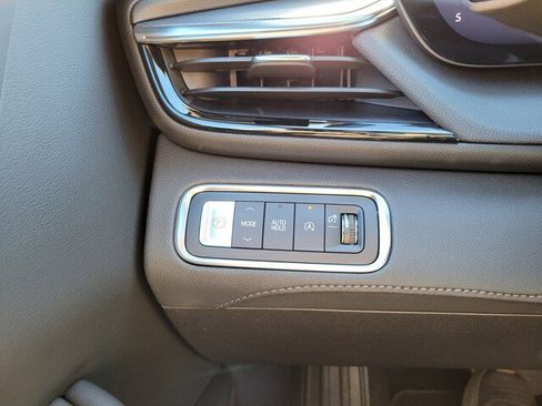 New 2025 Buick Enclave Sport Touring w/ Power Package image 38