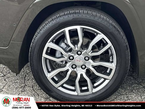 Certified 2023 GMC Terrain Denali w/ Denali Premium Package AWD/4WD image 9