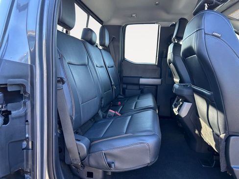 Used 2023 Ford F250 Lariat w/ Sport Appearance Package AWD/4WD image 12