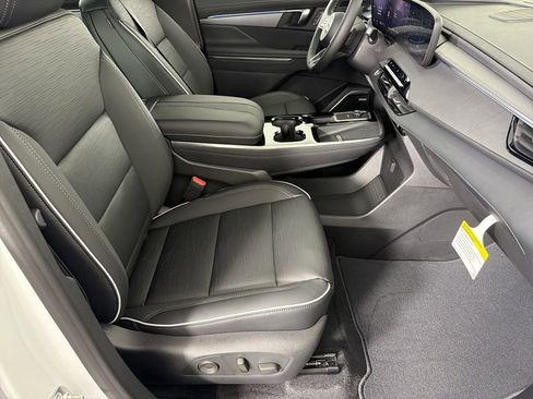 New 2026 Buick Enclave Sport Touring w/ Power Package image 11