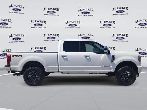 Certified 2017 Ford F350 Platinum w/ FX4 Off-Road Package AWD/4WD image 7