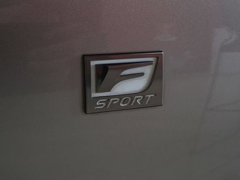Used 2023 Lexus IS 350 F Sport RWD image 10