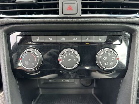 New 2026 Volkswagen Taos S image 21