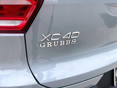 New 2026 Volvo XC40 B5 Core AWD/4WD image 43
