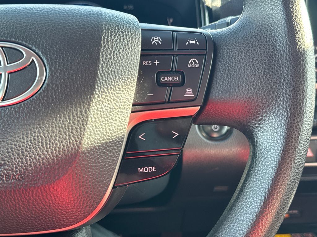 Used 2025 Toyota Camry LE FWD image 20
