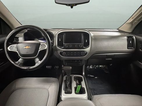 Used 2020 Chevrolet Colorado LT RWD image 9