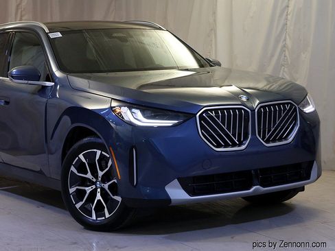 Used 2026 BMW X3 xDrive30i AWD/4WD image 2