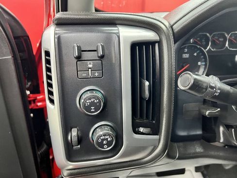 Used 2017 GMC Sierra 1500 SLE w/ SLE Value Package AWD/4WD image 16