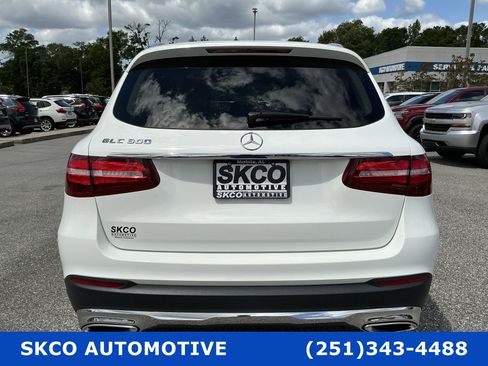 Used 2019 Mercedes-Benz GLC 300 image 4