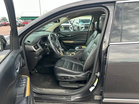 Used 2017 GMC Acadia Denali w/ Technology Package AWD/4WD image 10