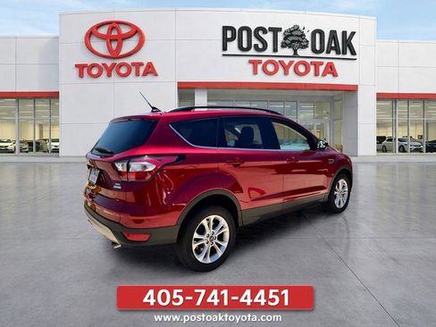Used 2018 Ford Escape SEL FWD image 8