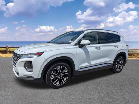Used 2019 Hyundai Santa Fe FWD image 4