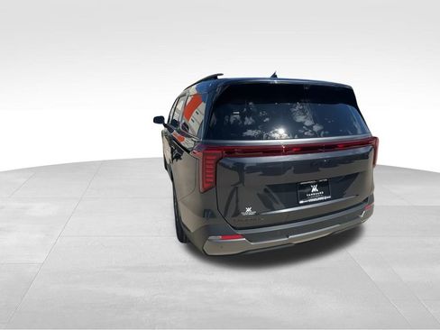 New 2026 Kia Carnival SX Prestige image 8