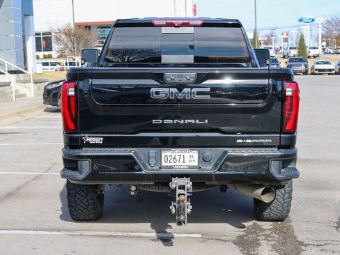 Used 2024 GMC Sierra 2500 Denali Ultimate image 4