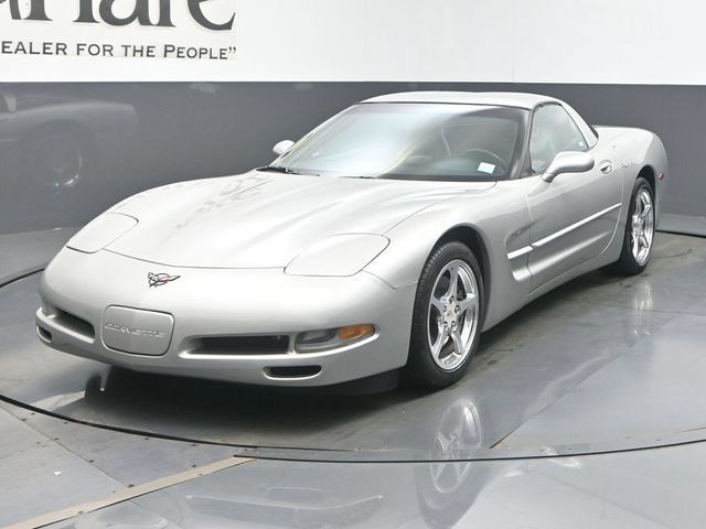 Used 2004 Chevrolet Corvette Coupe RWD image 26