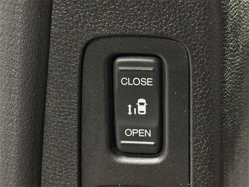 Certified 2020 Honda Odyssey EX image 21