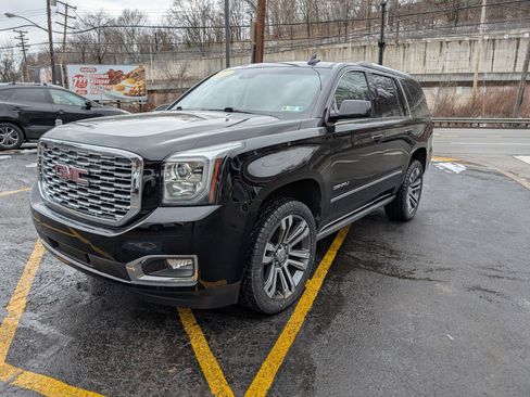 Used 2018 GMC Yukon Denali w/ Denali Ultimate Package image 3
