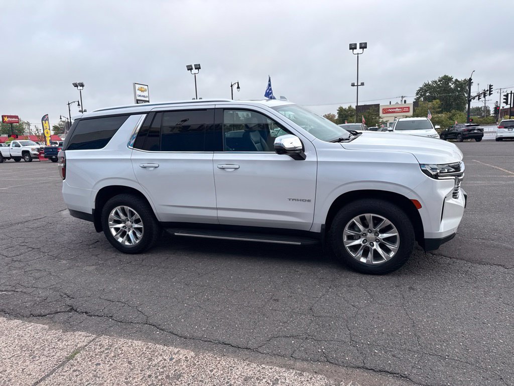 Used 2021 Chevrolet Tahoe Premier w/ Premium Package AWD/4WD image 8