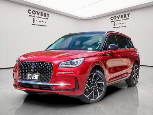 New 2024 Lincoln Corsair Grand Touring image 1