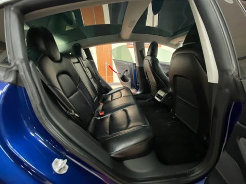 Used 2019 Tesla Model 3 Long Range RWD image 18