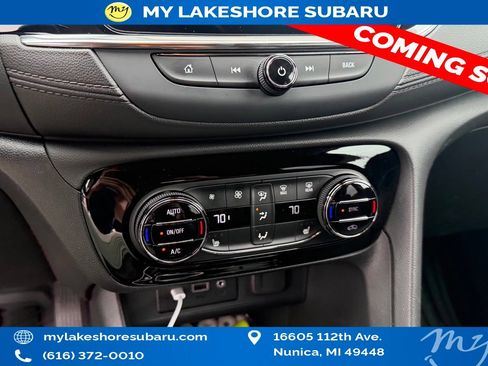 Used 2021 Buick Encore GX Select AWD/4WD image 18