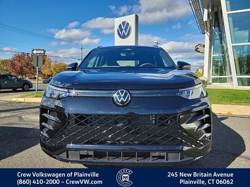 New 2026 Volkswagen Tiguan SE R-Line image 4