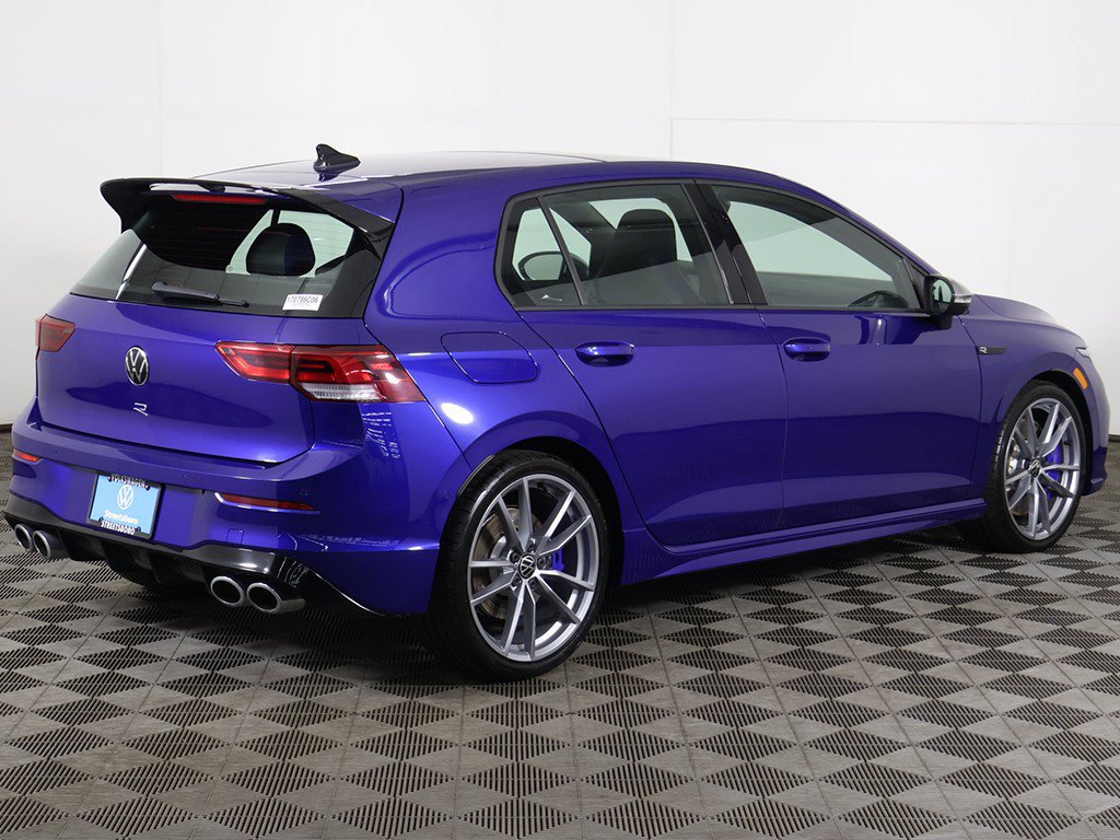 Used 2024 Volkswagen Golf R AWD/4WD image 14