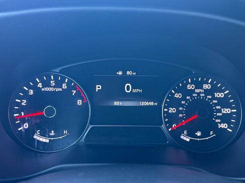 Used 2018 Kia Soul + FWD image 22