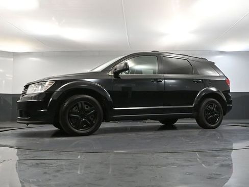 Used 2019 Dodge Journey SE FWD image 50