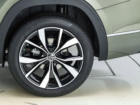 New 2026 Volkswagen Atlas SEL Premium R-Line image 45