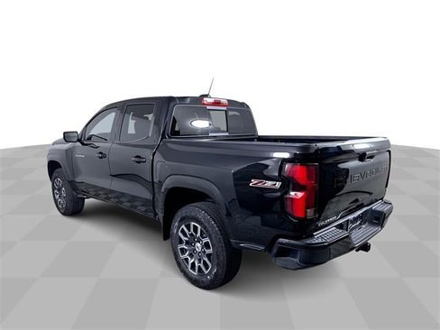 Used 2024 Chevrolet Colorado Z71 w/ Z71 Convenience Package 2 image 6
