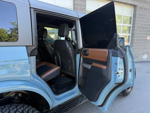 Used 2022 Ford Bronco Outer Banks AWD/4WD image 41