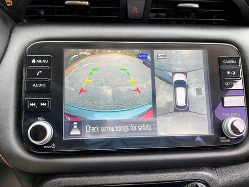 Used 2023 Nissan Kicks SR image 13