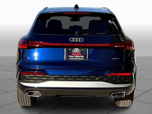 Used 2025 Audi Q5 Premium w/ Convenience Package AWD/4WD image 4