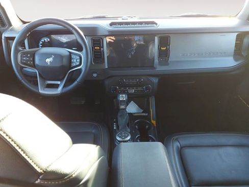 Used 2024 Ford Bronco Badlands AWD/4WD image 11