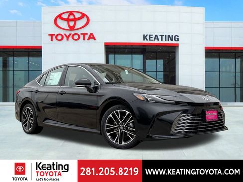 New 2026 Toyota Camry XLE image 1